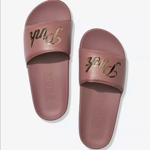 PINK SINGLE STRAP SLIDES LARGE (9/10)